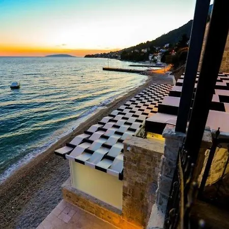 Lägenhet Premium Beachfront Zlatko Brist